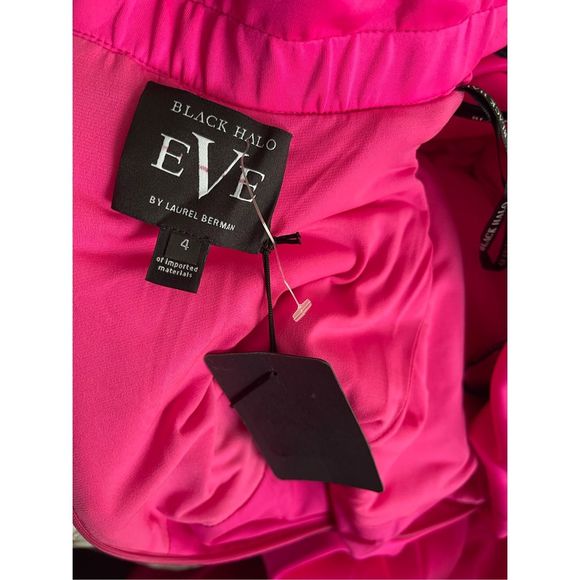 Black Halo Lilliana Draped Off-The-Shoulder Gown - Picture 7 of 7